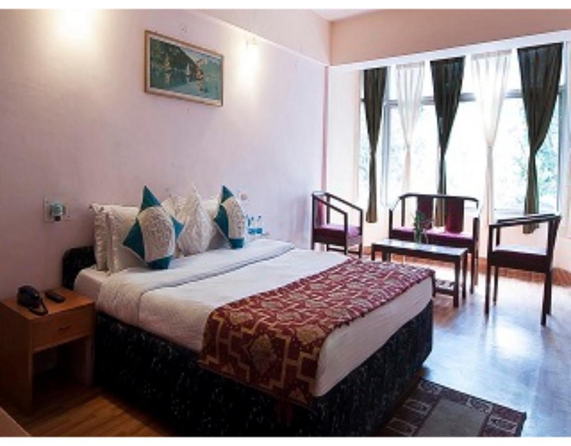 Anamika Hotel Naini Tāl Exterior foto